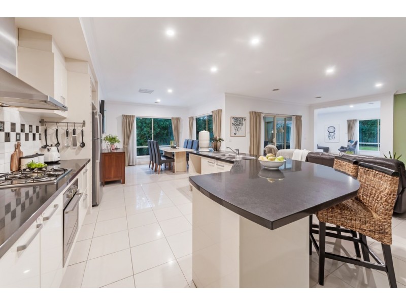 3 St Cloud Green, Craigieburn VIC 3064