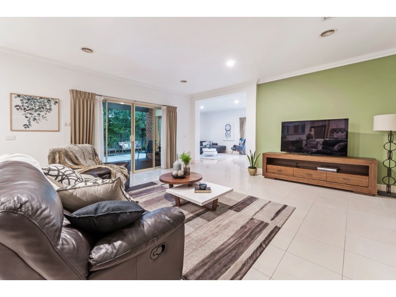 3 St Cloud Green, Craigieburn VIC 3064