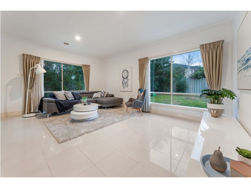 3 St Cloud Green, Craigieburn VIC 3064