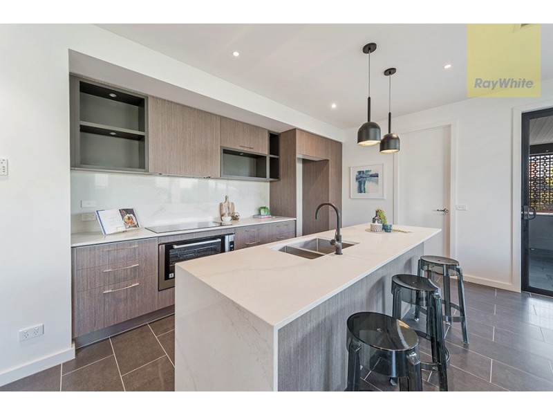 40 Flourish Circuit, Greenvale VIC 3059