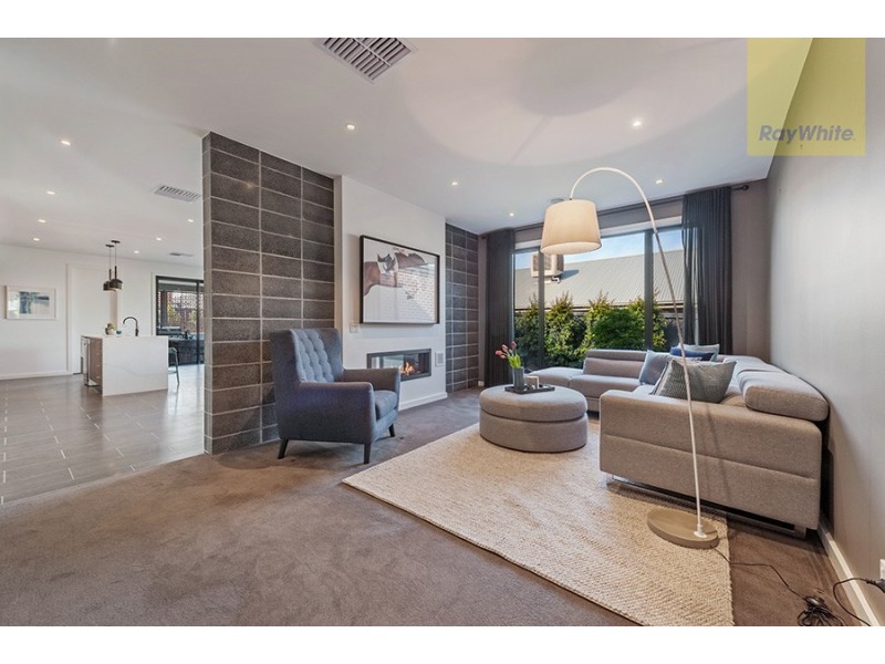 40 Flourish Circuit, Greenvale VIC 3059