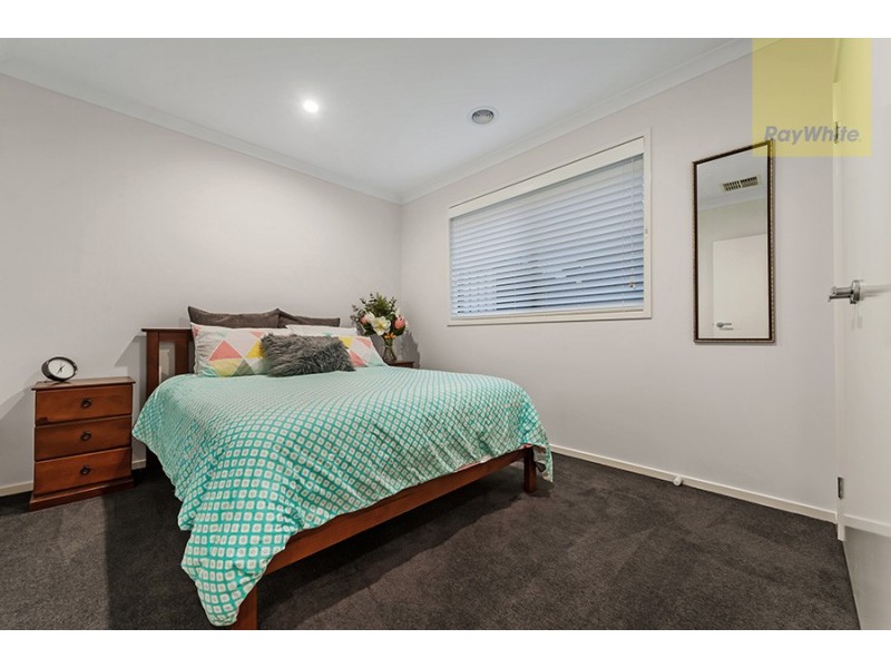 26 Milswyn Street, Craigieburn VIC 3064