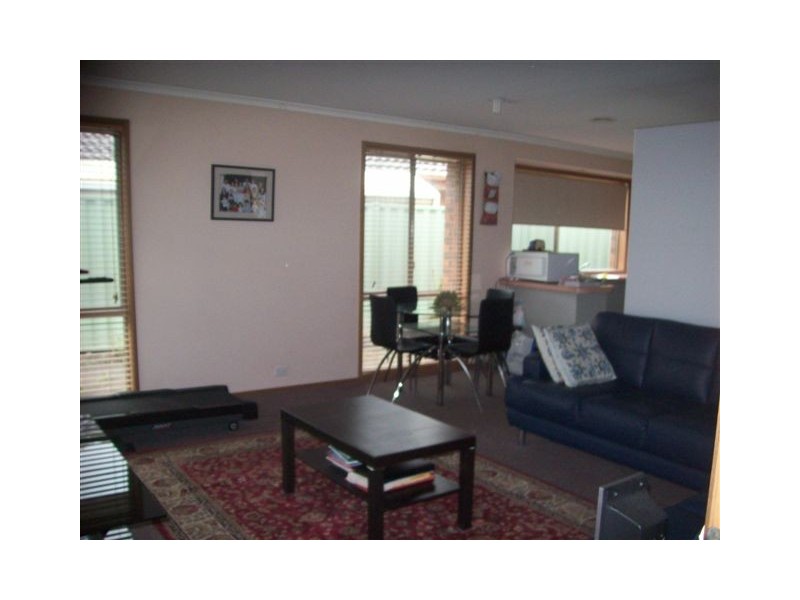 12 Plymouth court, Craigieburn VIC 3064