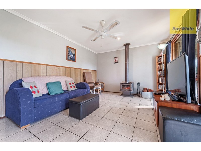 10 Brampton Close, Craigieburn VIC 3064