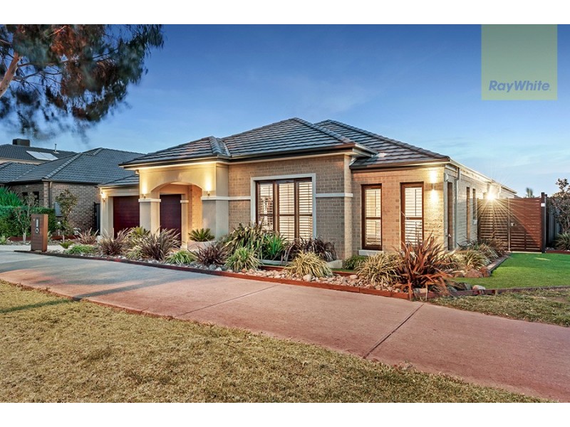 10 Wisteria Avenue, Craigieburn VIC 3064