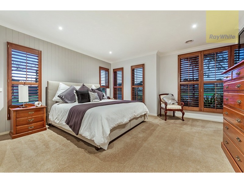 10 Wisteria Avenue, Craigieburn VIC 3064