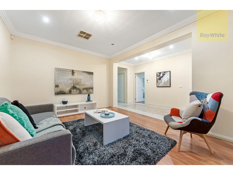 17 Northumberland Circuit, Craigieburn VIC 3064