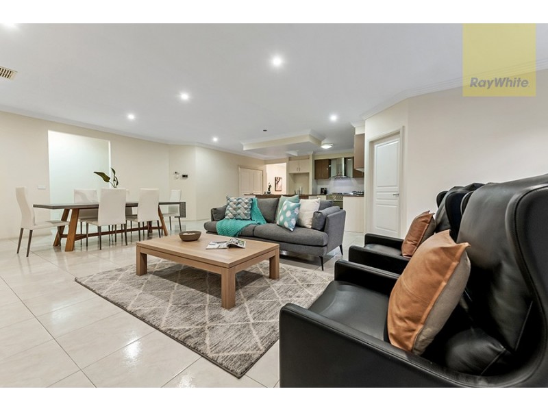 17 Northumberland Circuit, Craigieburn VIC 3064