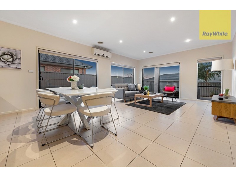 52 Balyang Way, Craigieburn VIC 3064
