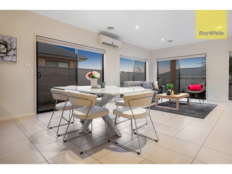 52 Balyang Way, Craigieburn VIC 3064