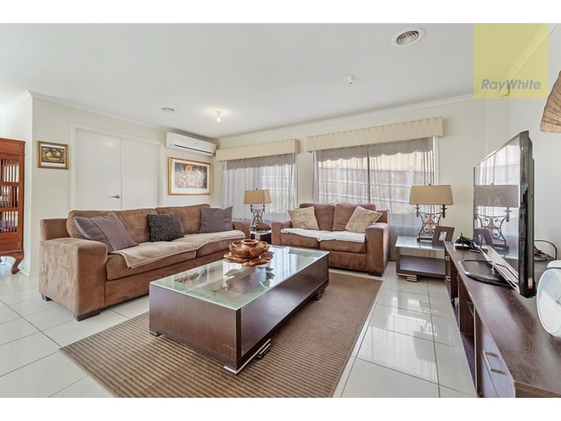 17 Eagleview Way, Craigieburn VIC 3064