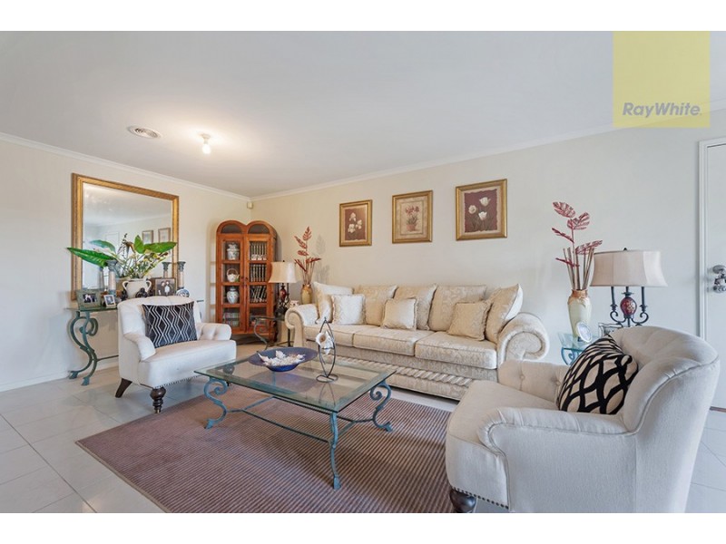 17 Eagleview Way, Craigieburn VIC 3064