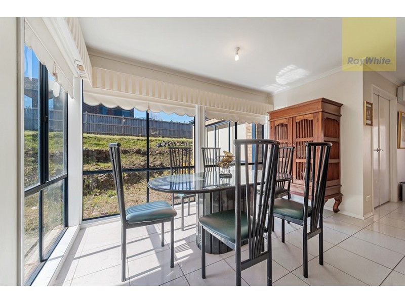 17 Eagleview Way, Craigieburn VIC 3064