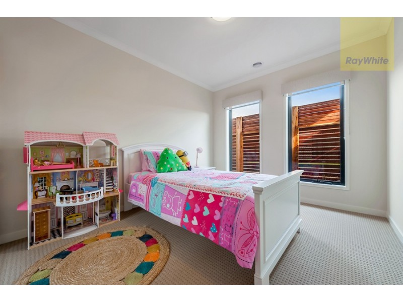 12 Bluebell Drive, Craigieburn VIC 3064