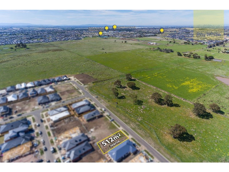 40 Dahlia Crescent, Mickleham VIC 3064