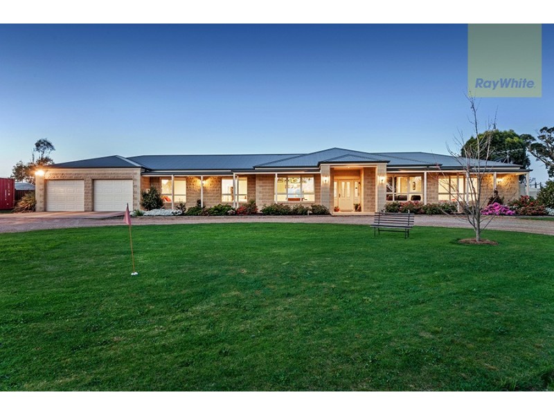 8 Vista Court, Heathcote Junction VIC 3758