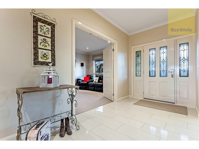 8 Vista Court, Heathcote Junction VIC 3758