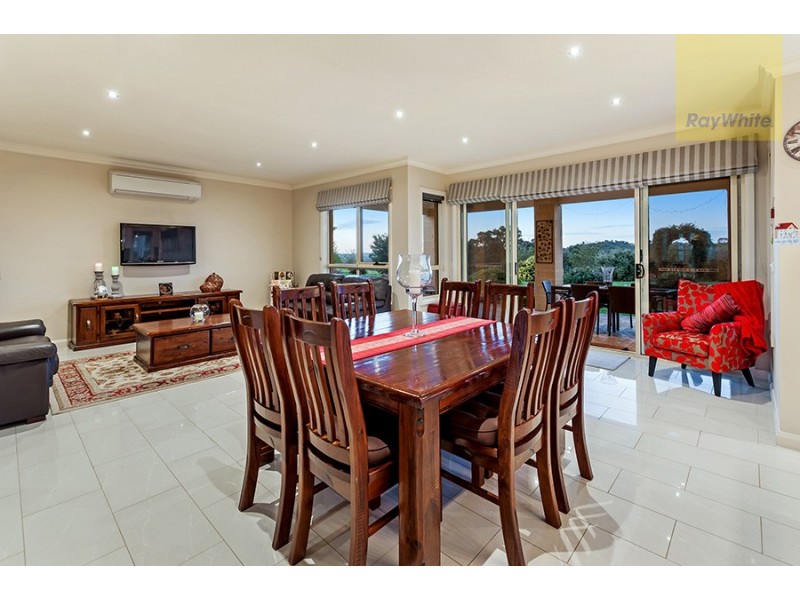 8 Vista Court, Heathcote Junction VIC 3758