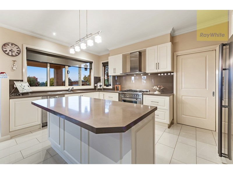 8 Vista Court, Heathcote Junction VIC 3758