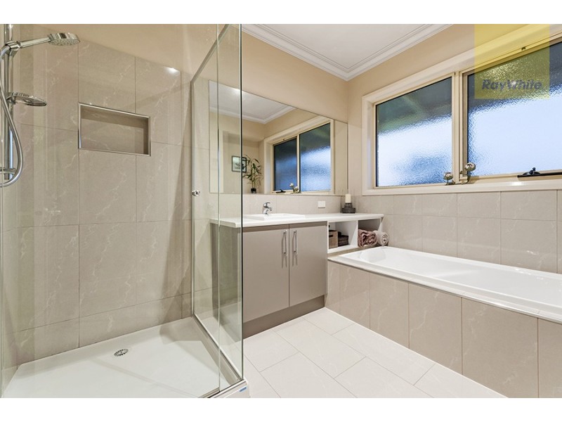 8 Vista Court, Heathcote Junction VIC 3758