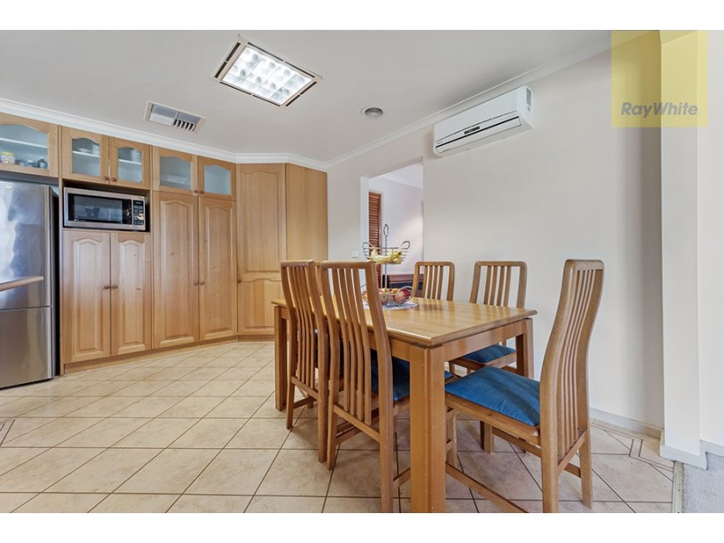 42 Whitley Crescent, Craigieburn VIC 3064