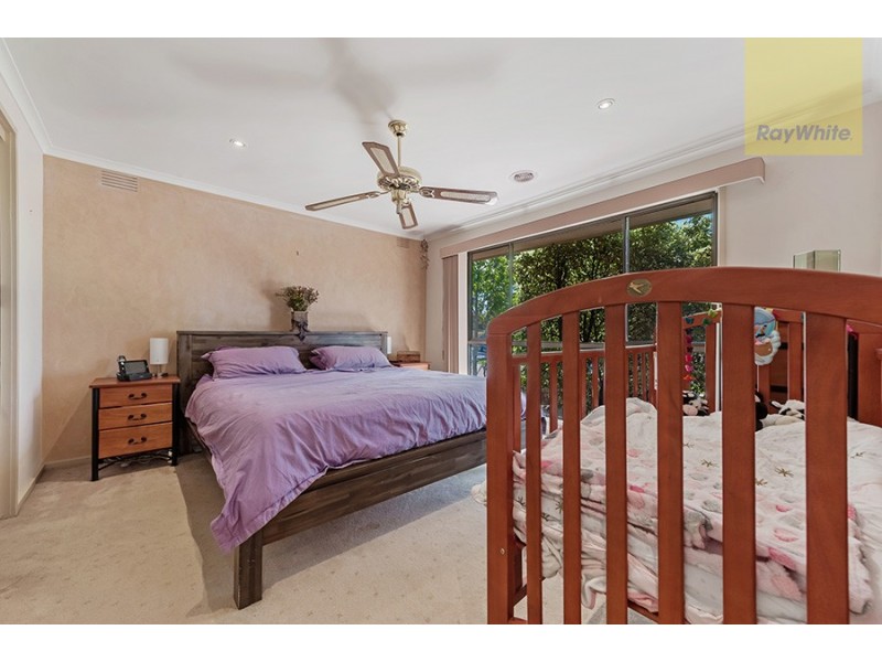 42 Whitley Crescent, Craigieburn VIC 3064