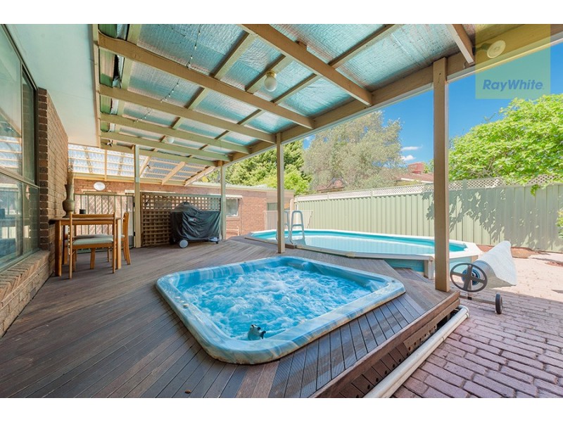 42 Whitley Crescent, Craigieburn VIC 3064