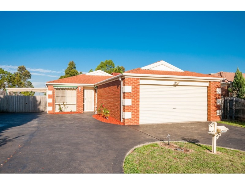 30 Simmonds Place, Roxburgh Park VIC 3064