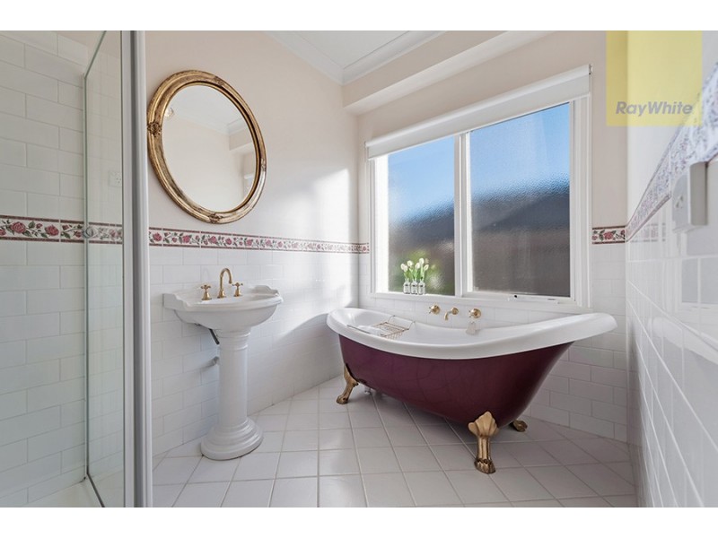 8 Barley Croft Lane, Craigieburn VIC 3064