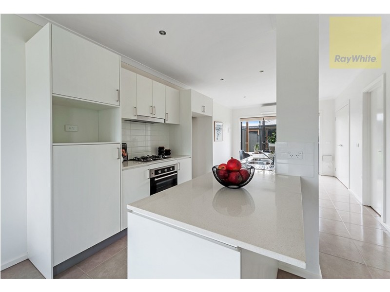 100 Baronial Way, Craigieburn VIC 3064