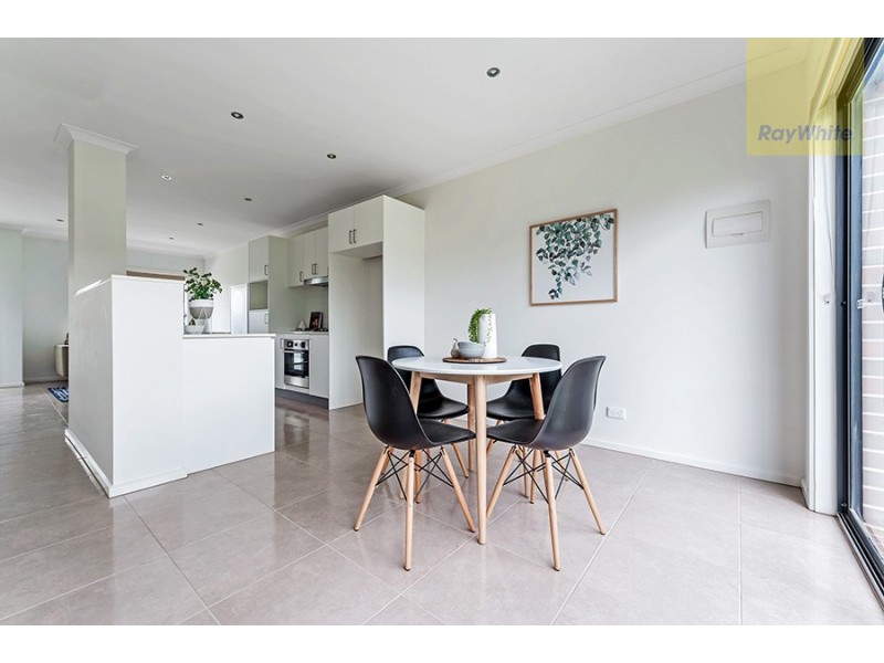 100 Baronial Way, Craigieburn VIC 3064