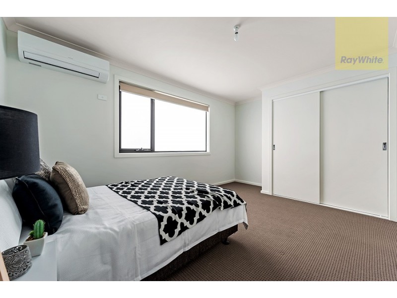 100 Baronial Way, Craigieburn VIC 3064