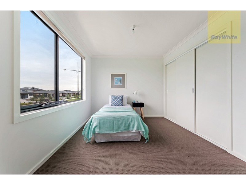 100 Baronial Way, Craigieburn VIC 3064