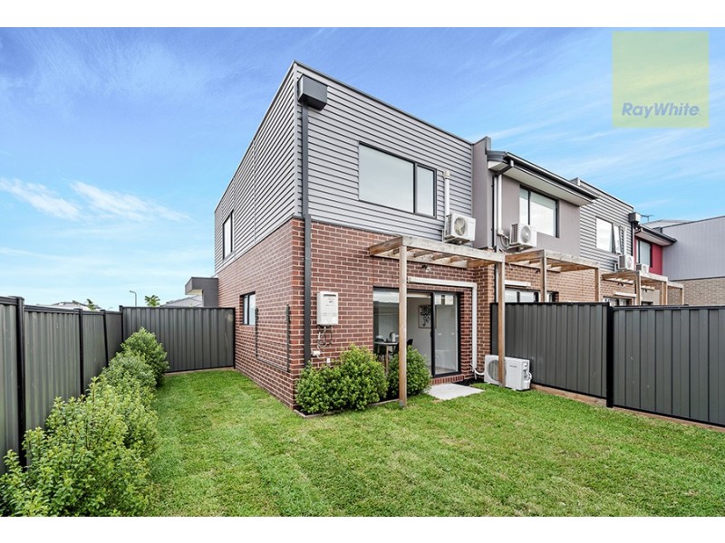 100 Baronial Way, Craigieburn VIC 3064