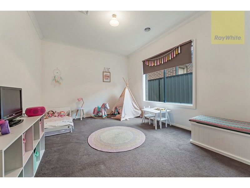 5 Bottlebrush Road, Craigieburn VIC 3064