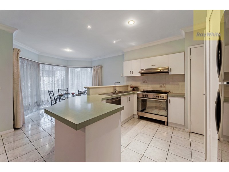 16 Lockhart Avenue, Attwood VIC 3049