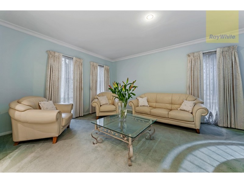 16 Lockhart Avenue, Attwood VIC 3049