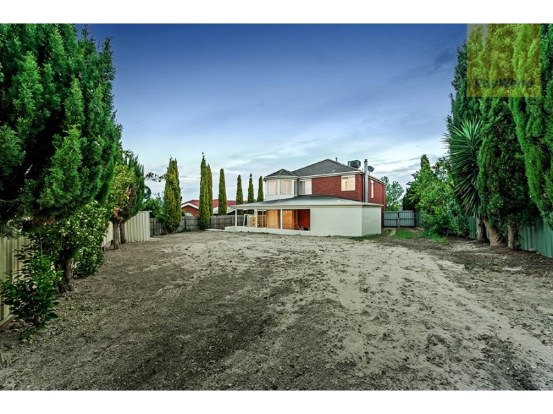 16 Lockhart Avenue, Attwood VIC 3049