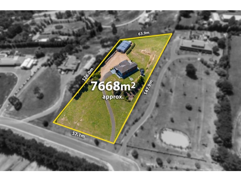 11 Caladenia Court, Wandong VIC 3758