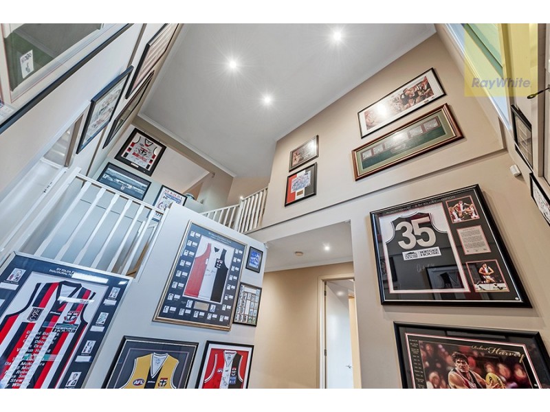 11 Caladenia Court, Wandong VIC 3758