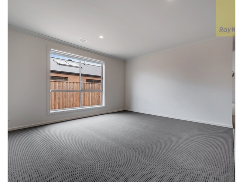 100 Balmain Road, Mickleham VIC 3064