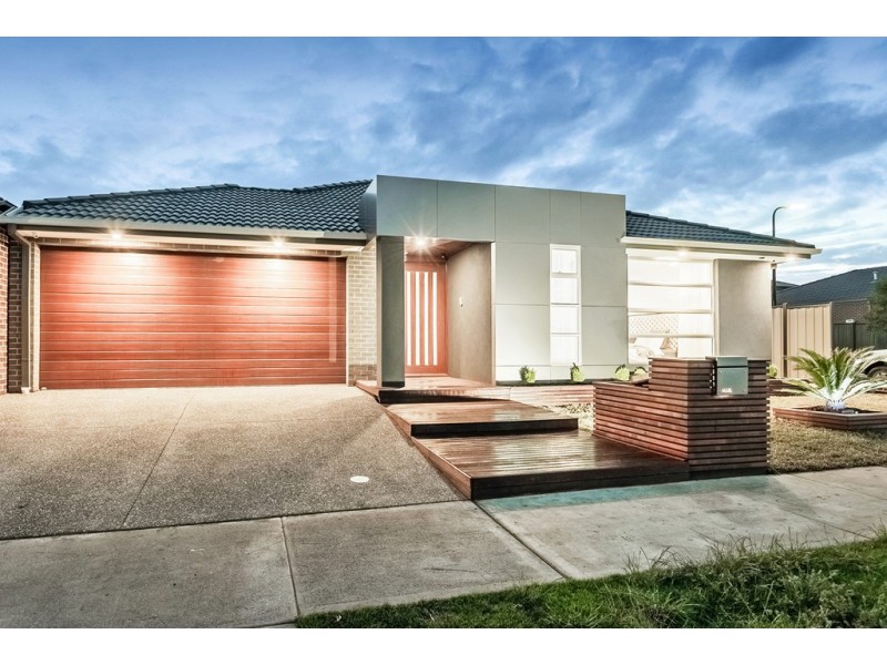 20 Peninsula Crescent, Craigieburn VIC 3064