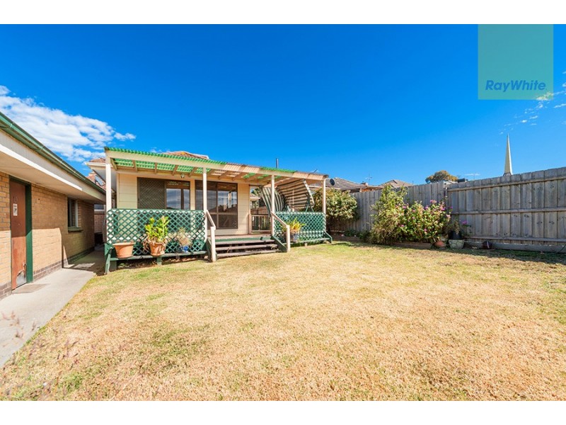 8 Rayfield Avenue, Craigieburn VIC 3064
