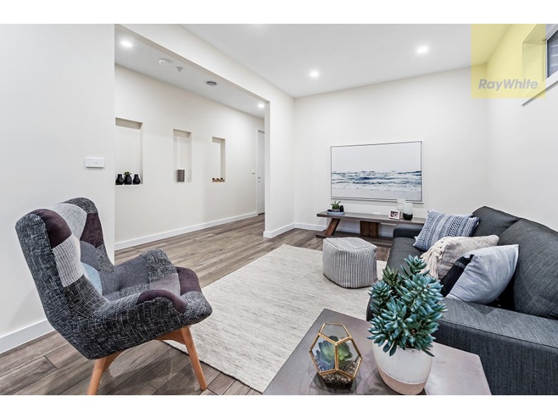 82 Wisteria Avenue, Craigieburn VIC 3064