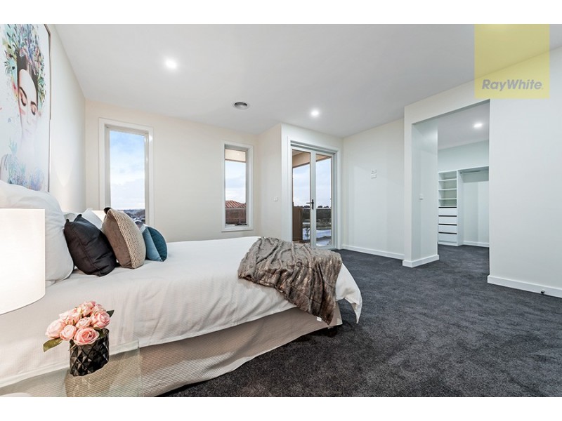 82 Wisteria Avenue, Craigieburn VIC 3064
