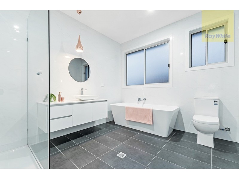 82 Wisteria Avenue, Craigieburn VIC 3064