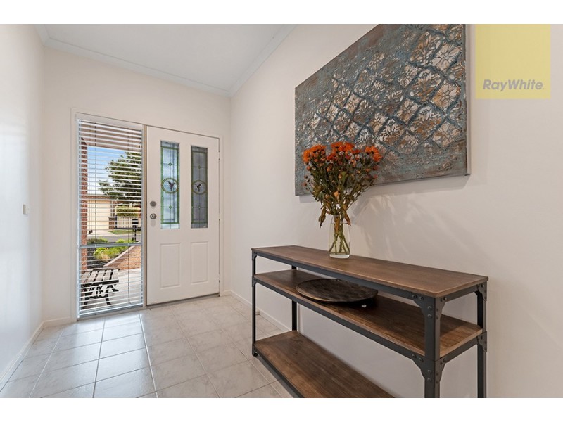 11 Tusmore Rise, Craigieburn VIC 3064