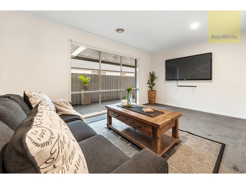 11 Tusmore Rise, Craigieburn VIC 3064