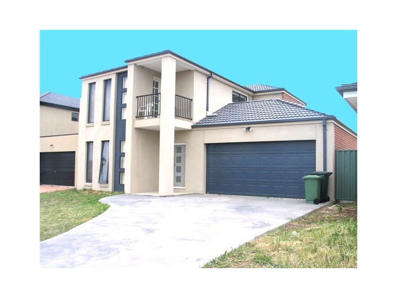 14 Ballarat Court, Craigieburn VIC 3064