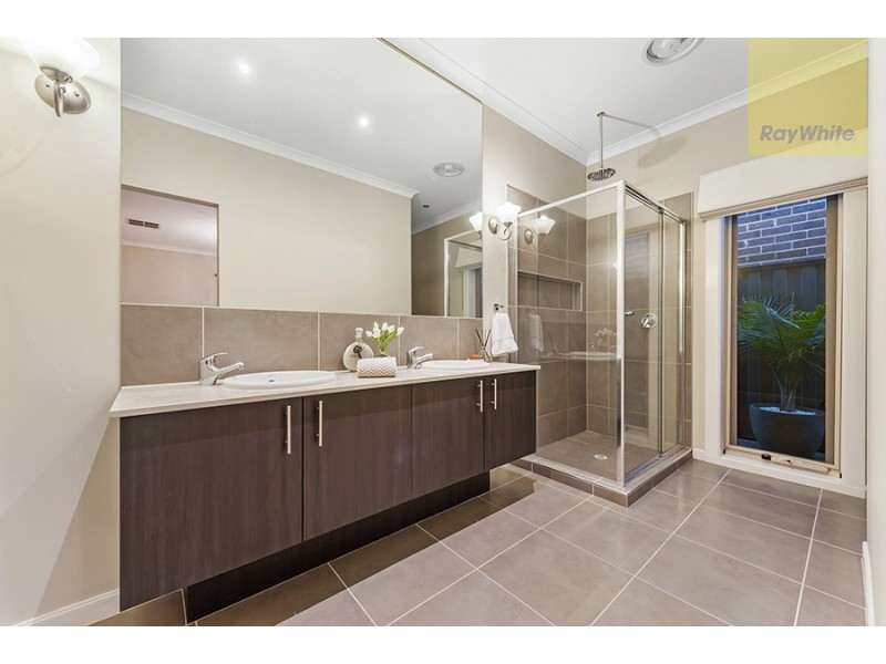 60 Newbury Boulevard, Craigieburn VIC 3064
